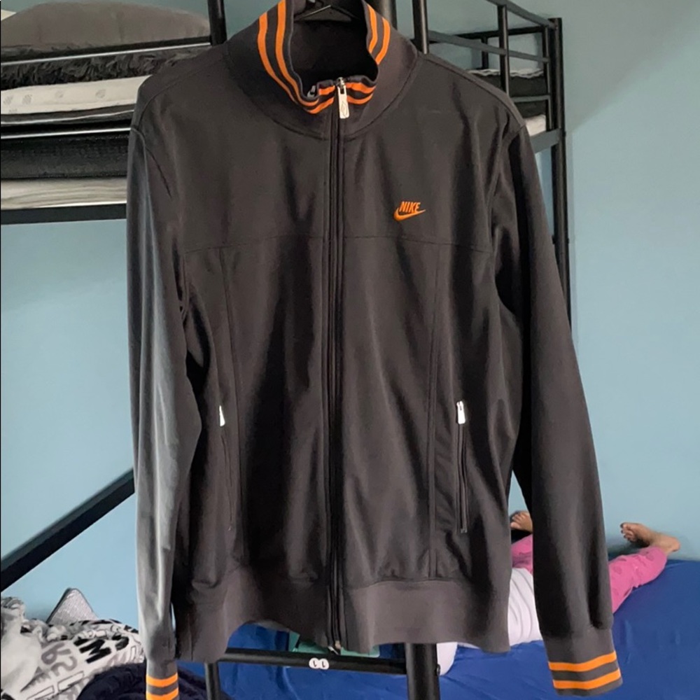 L Nike jacket